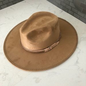 Anthropologie Meadow Trimmed Rancher